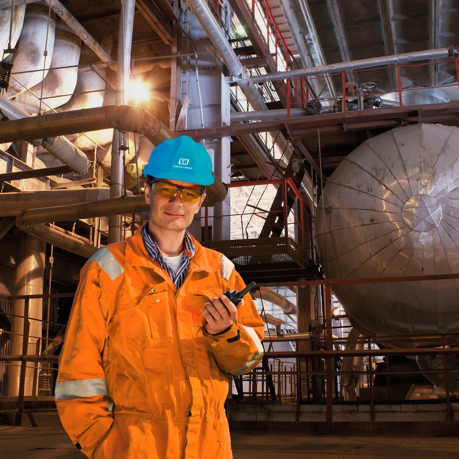 Fabriekspersoneel in ketelutiliteit