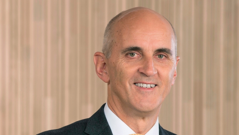 Thomas Bachmann gaat Dr Hans Jakob Roth met ingang van 15 april 2024 vervangen.